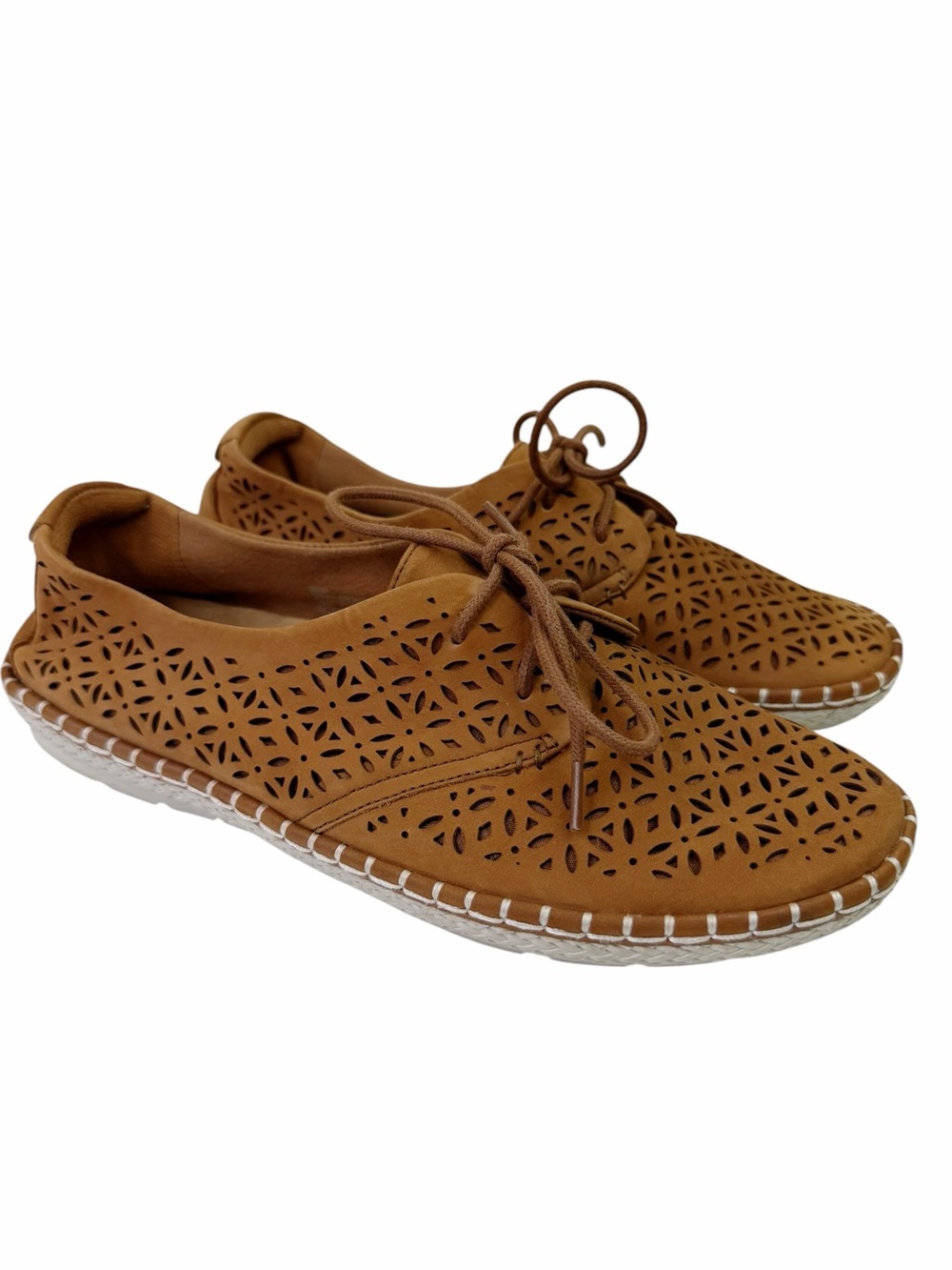 Earth Pax Perforated Leather Lace Up Casual Oxfords Shoes Sand Brown Women's 9 B